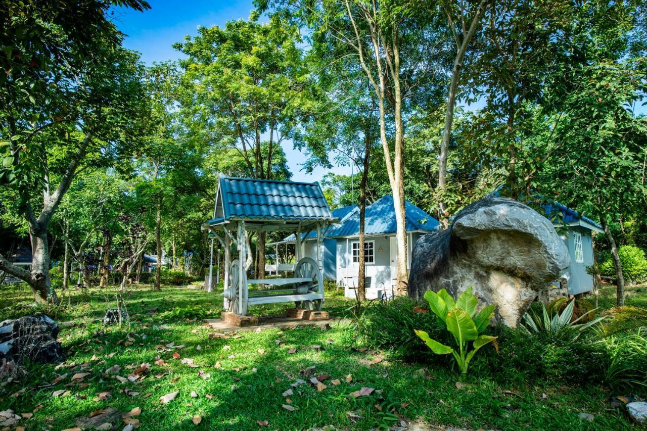 Ivy Cottage By Qiu Muak Lek Εξωτερικό φωτογραφία