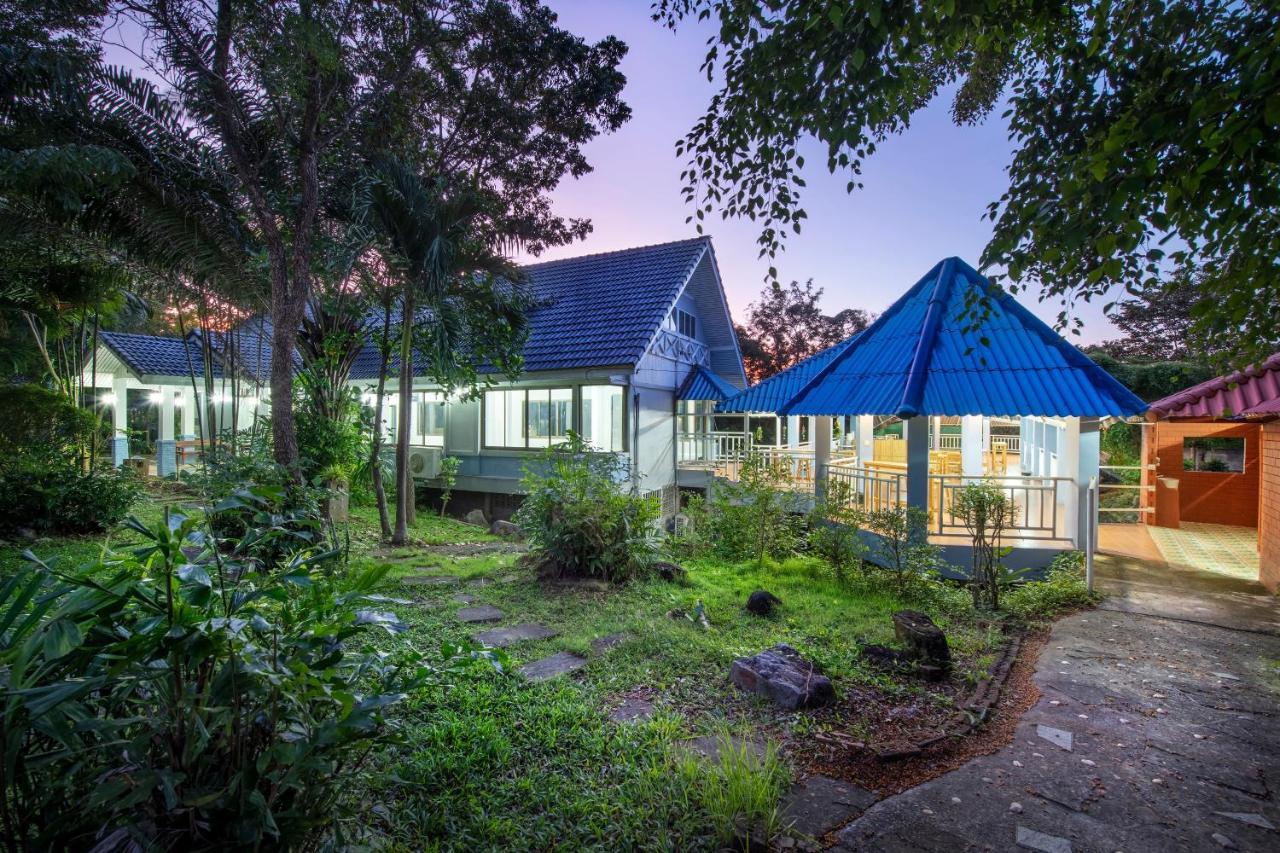 Ivy Cottage By Qiu Muak Lek Εξωτερικό φωτογραφία